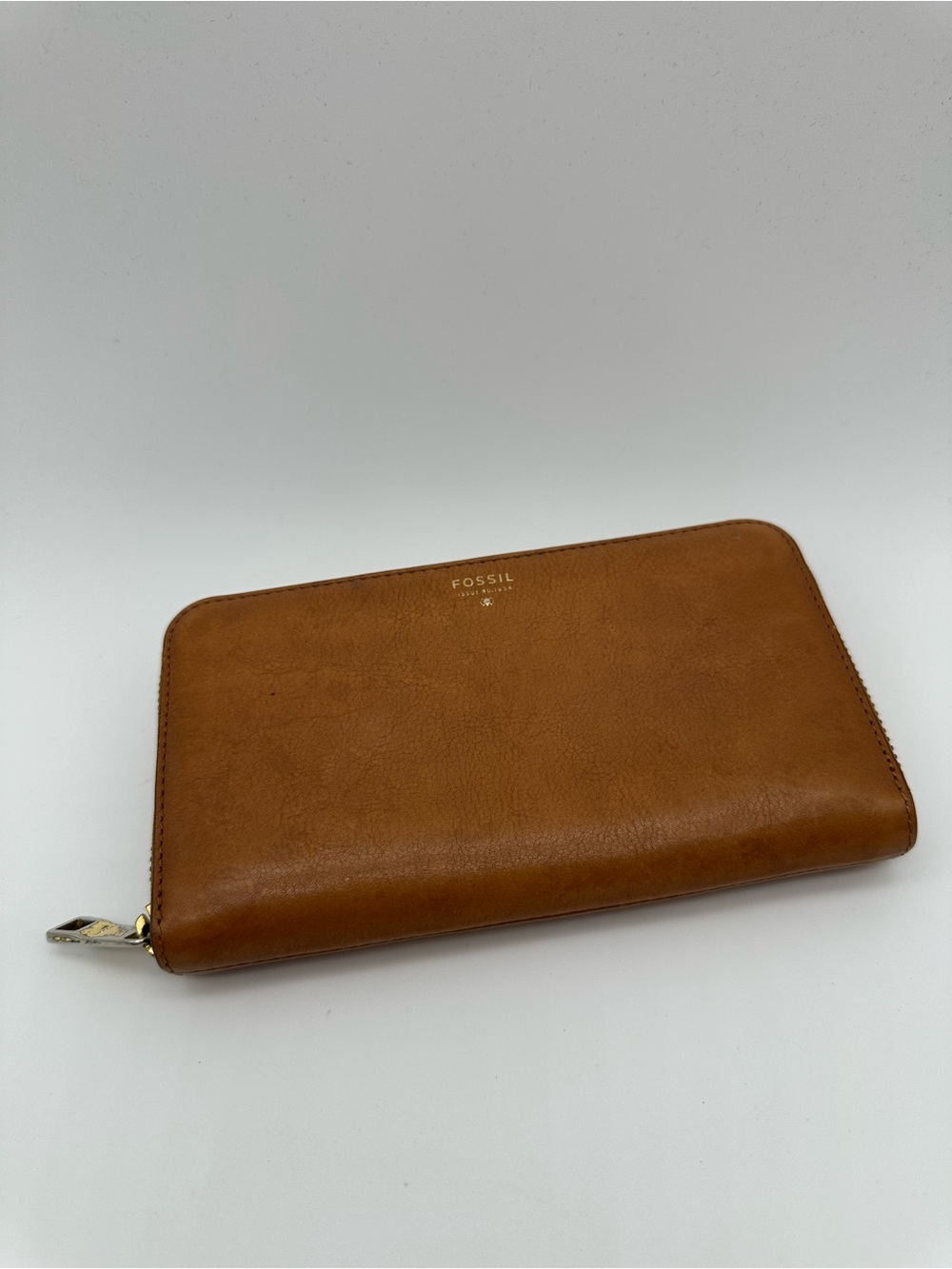 Fossil Genuine Leather Cognac Brown Zip Around Continental Wallet